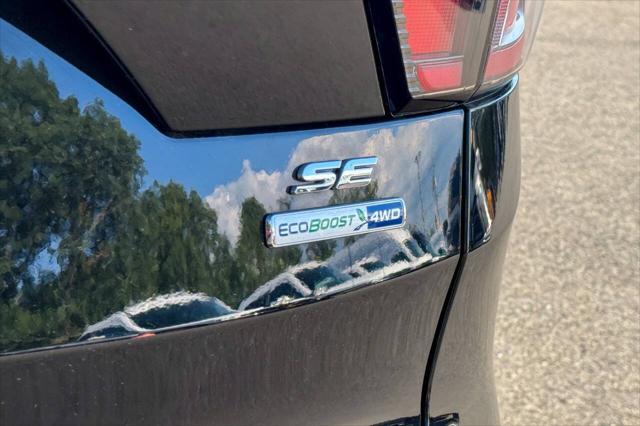 Photo of 2018 Shadow Black Ford Escape