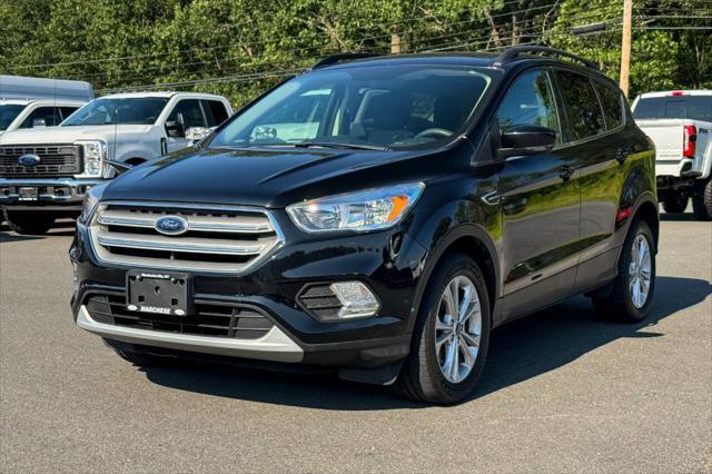Photo of 2018 Shadow Black Ford Escape