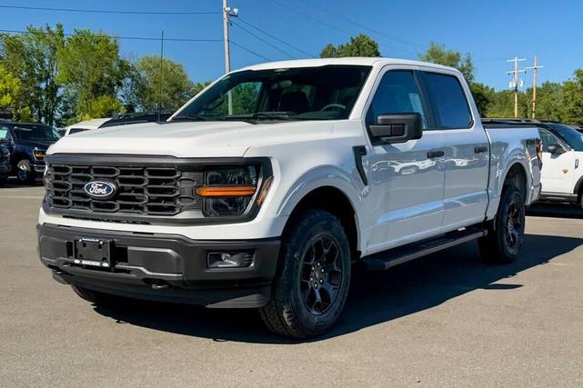 Photo of 2025 Oxford White Ford F-150
