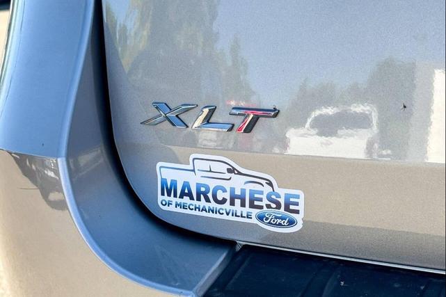 Photo of 2023 Iconic Silver Metallic Ford Explorer