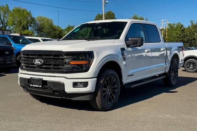 Photo of 2025 Oxford White Ford F-150