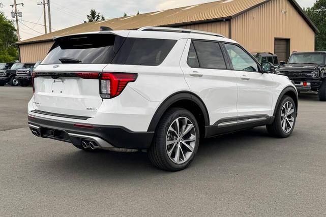 Photo of 2025 Star White Metallic Tri-Coat Ford Explorer