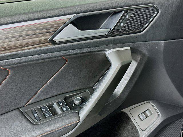 Photo of 2024 Deep Black Pearl Volkswagen Tiguan