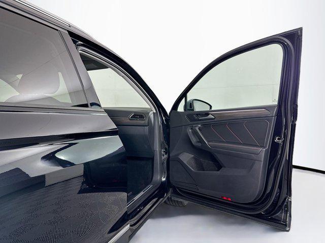 Photo of 2024 Deep Black Pearl Volkswagen Tiguan
