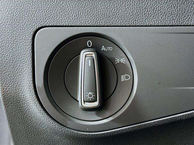Photo of 2024 Pyrite Silver Metallic Volkswagen Tiguan