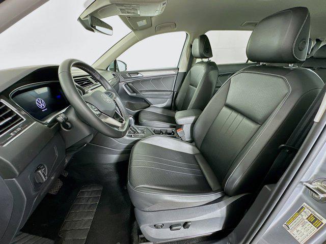 Photo of 2024 Pyrite Silver Metallic Volkswagen Tiguan