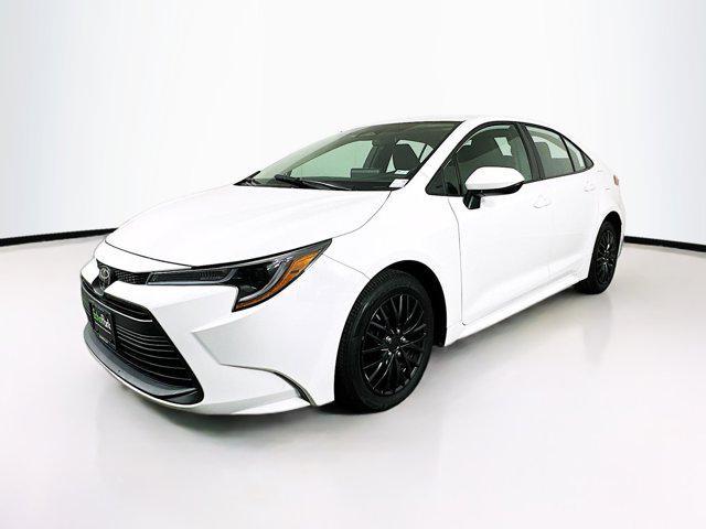Photo of 2024 Ice Cap Toyota Corolla