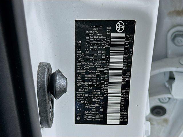 Photo of 2024 Ice Cap Toyota Corolla