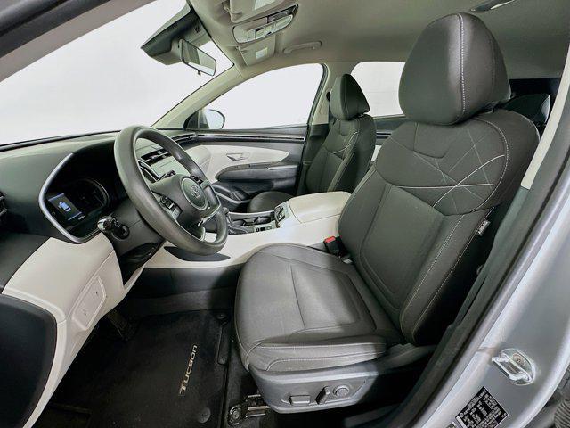 Photo of 2022 Shimmering Silver Hyundai TUCSON