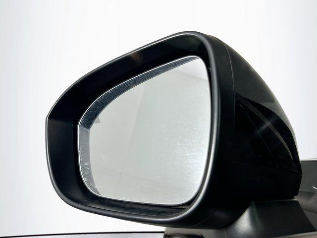 Photo of 2023 Super Black Nissan Rogue