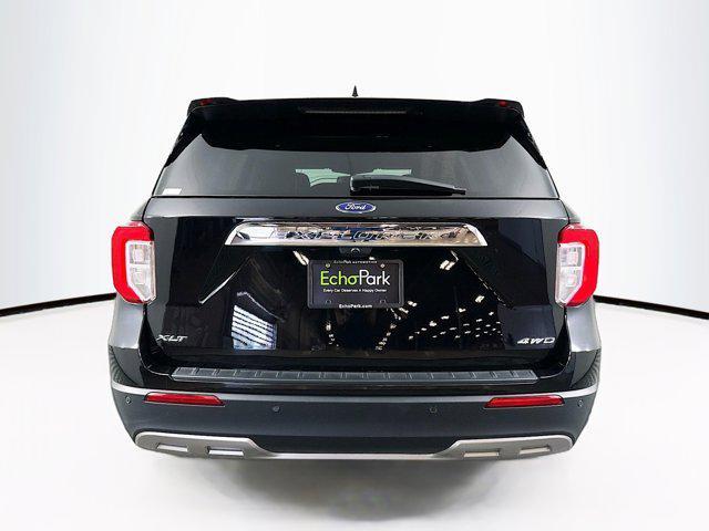 Photo of 2022 Agate Black Metallic Ford Explorer