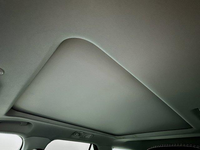 Photo of 2022 Agate Black Metallic Ford Explorer