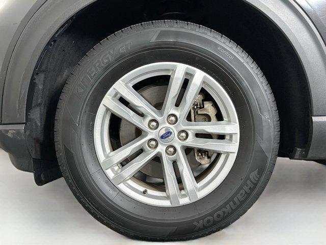 Photo of 2022 Agate Black Metallic Ford Explorer