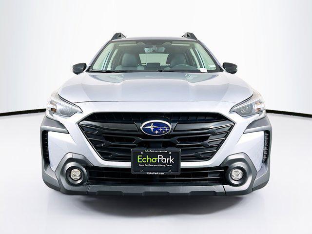 Photo of 2024 Ice Silver Metallic Subaru Outback