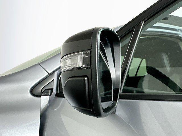 Photo of 2024 Ice Silver Metallic Subaru Outback
