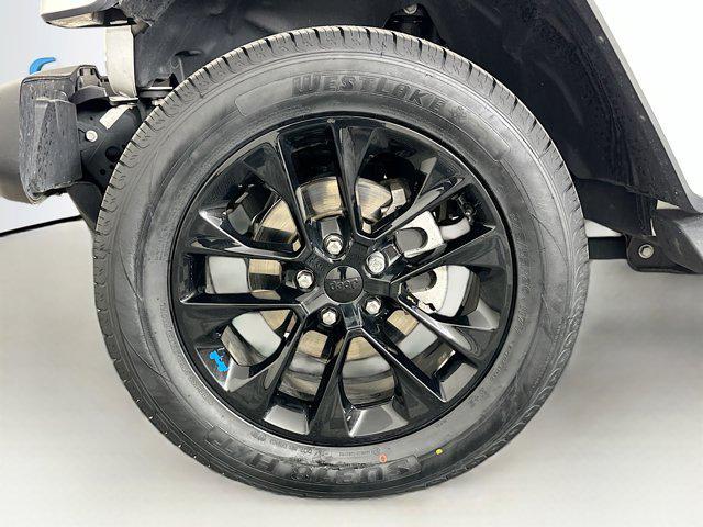 Photo of 2022 Bright White Clearcoat Jeep Wrangler Unlimited 4xe