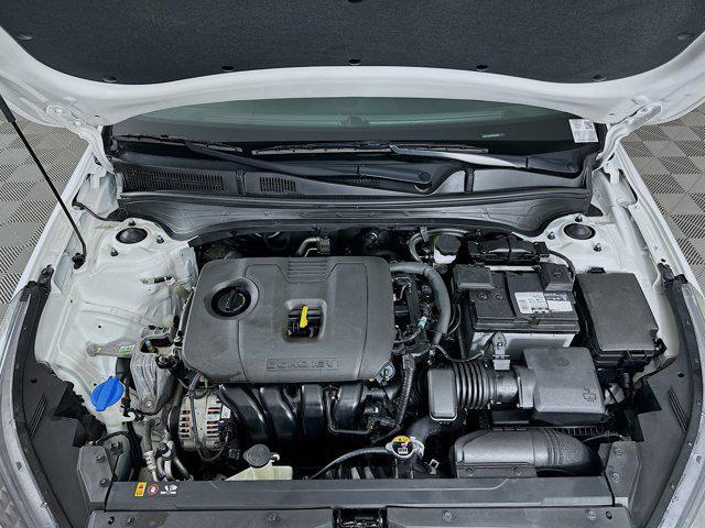 Photo of 2024 Snow White Pearl Kia Forte