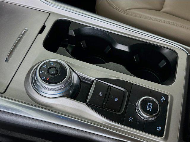 Photo of 2023 Agate Black Metallic Ford Explorer