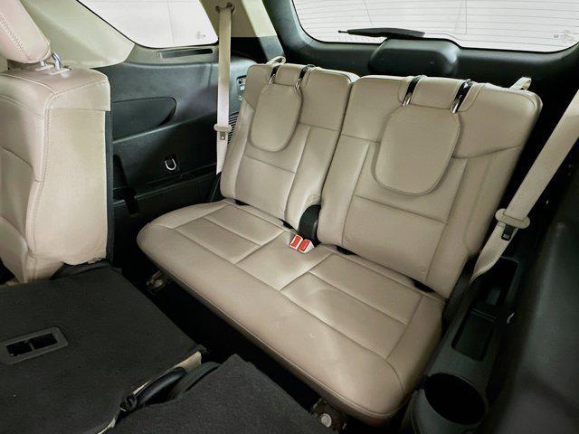 Photo of 2023 Agate Black Metallic Ford Explorer