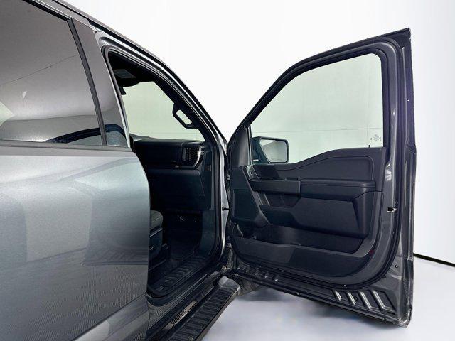 Photo of 2023 Carbonized Gray Metallic Ford F-150