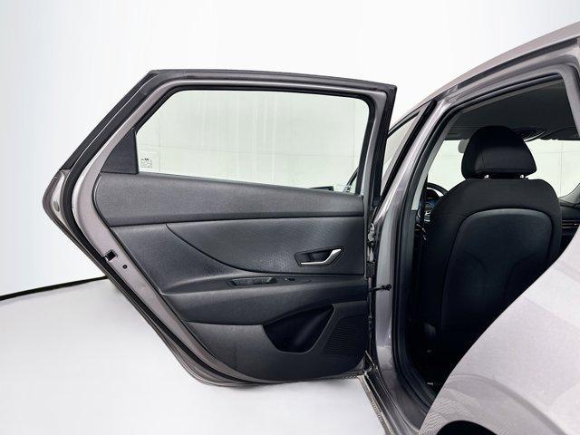 Photo of 2024 Fluid Metal Hyundai ELANTRA