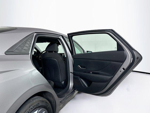Photo of 2024 Fluid Metal Hyundai ELANTRA