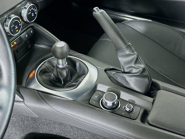 Photo of 2024 Machine Gray Metallic Mazda MX-5 Miata