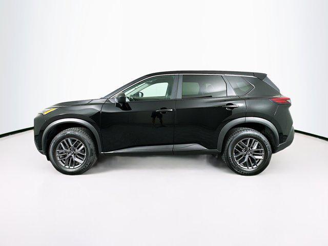 Photo of 2023 Super Black Nissan Rogue
