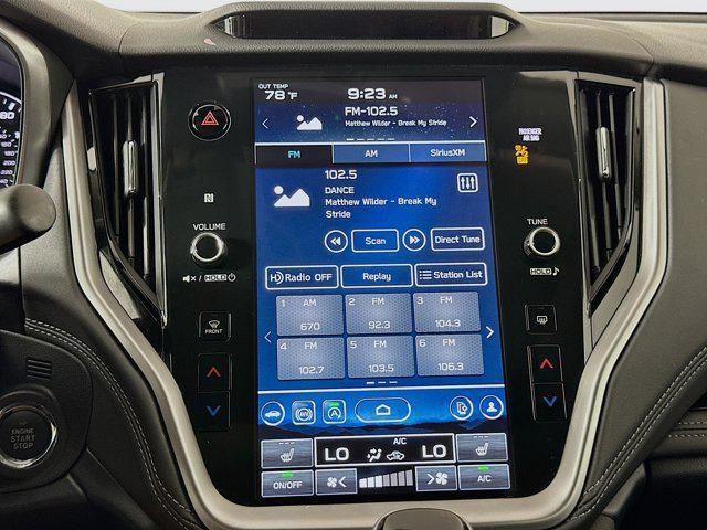 Photo of 2024 Ice Silver Metallic Subaru Outback