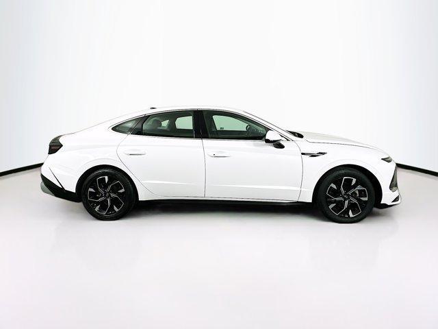 Photo of 2024 Serenity White Hyundai SONATA