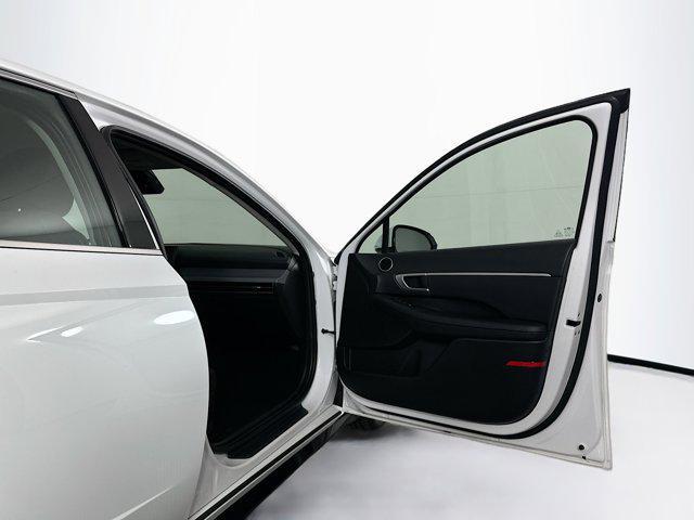 Photo of 2024 Serenity White Hyundai SONATA