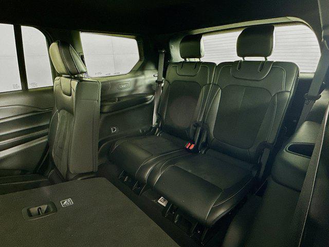 Photo of 2024 Silver Zynith Jeep Grand Cherokee L