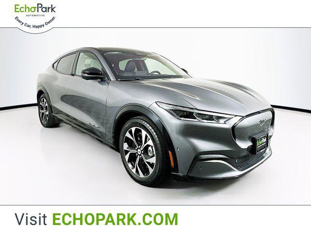 Photo of 2021 Carbonized Gray Metallic Ford Mustang Mach-E