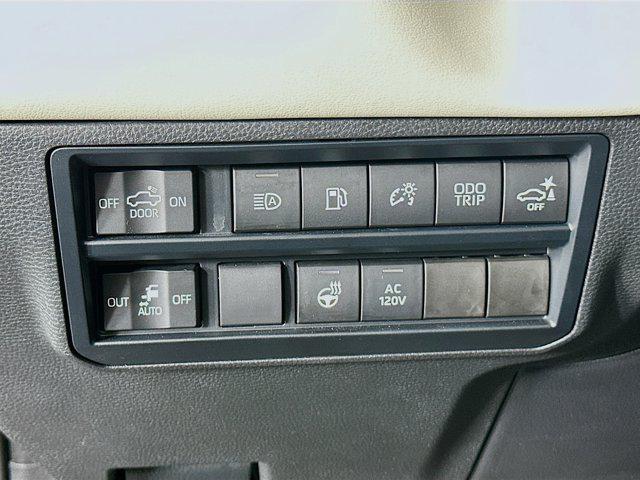 Photo of 2023 Magnetic Gray Metallic Toyota Tundra Hybrid