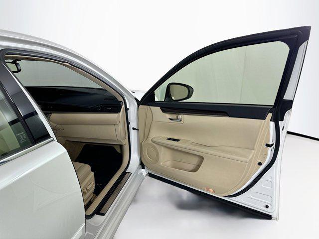 Photo of 2013 Starfire Pearl Lexus ES 350