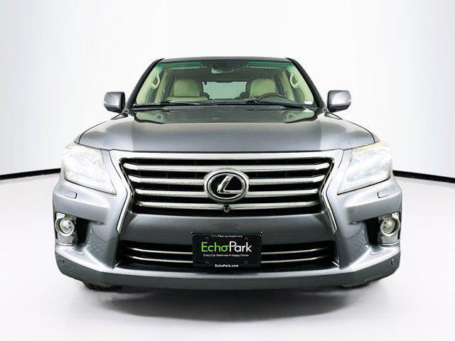 Photo of 2013 Nebula Gray Pearl Lexus LX 570