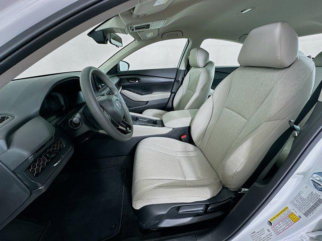 Photo of 2024 Platinum White Pearl Honda Accord