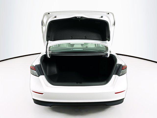 Photo of 2024 Platinum White Pearl Honda Accord
