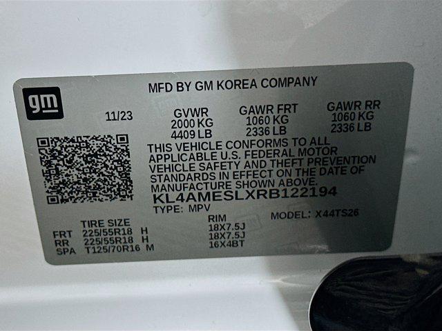 Photo of 2024 Summit White Buick Encore GX