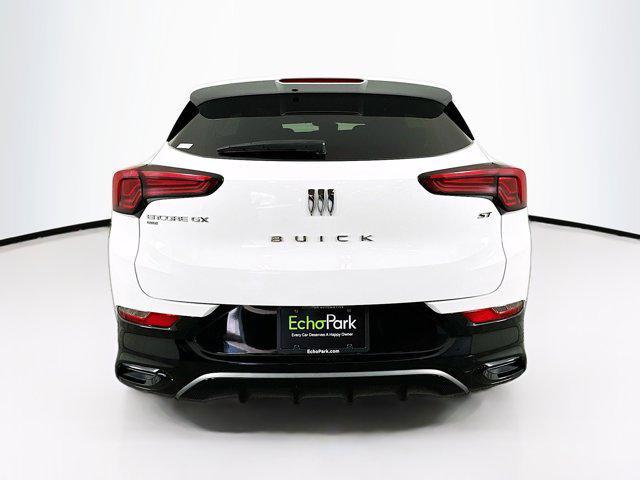 Photo of 2024 Summit White Buick Encore GX
