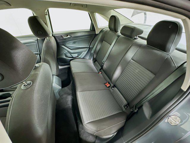 Photo of 2024 Platinum Gray Metallic Volkswagen Jetta