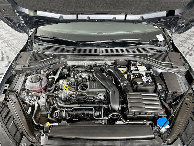 Photo of 2024 Platinum Gray Metallic Volkswagen Jetta