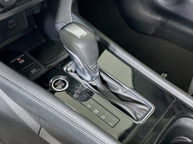 Photo of 2023 Gray/Super Black Nissan Kicks
