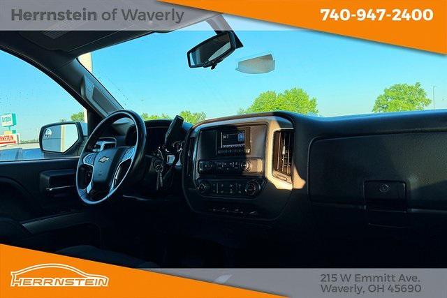 Photo of 2015 Summit White Chevrolet Silverado 2500