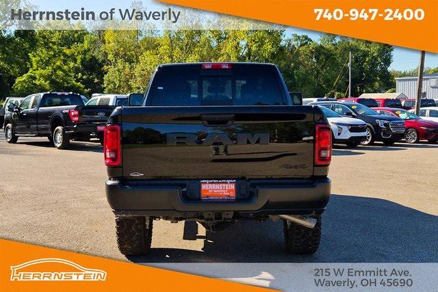 Photo of 2026 Diamond Black Crystal Pearlcoat RAM 2500