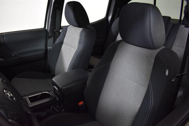 Photo of 2023 Ice Cap Toyota Tacoma
