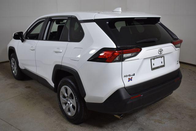 Photo of 2022 White Toyota RAV4