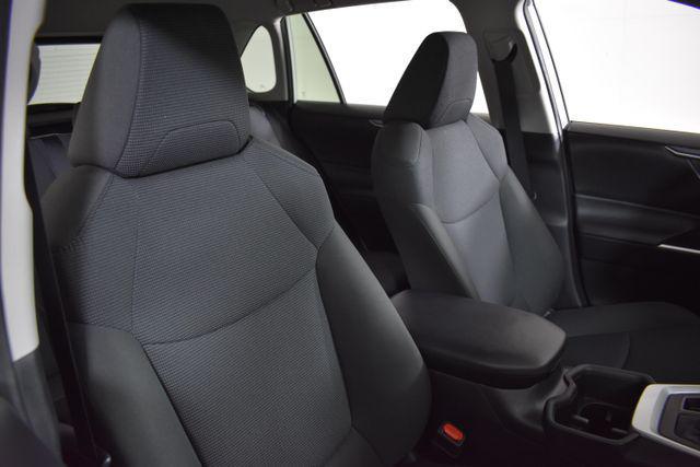 Photo of 2022 White Toyota RAV4
