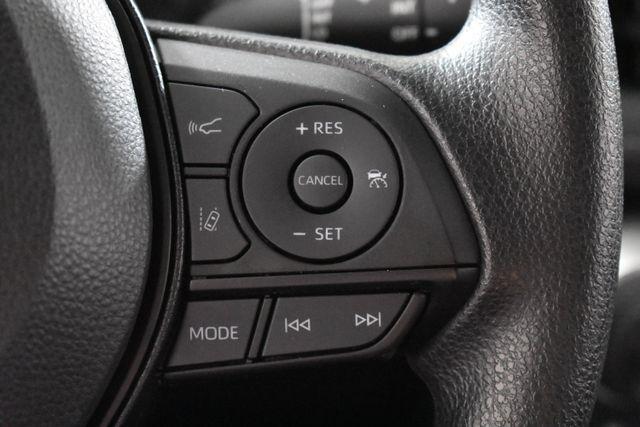 Photo of 2022 White Toyota RAV4