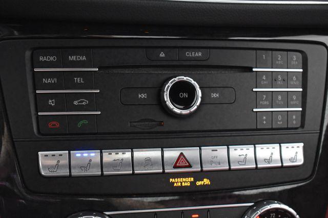 Photo of 2017 Obsidian Black Metallic Mercedes-Benz SL 550